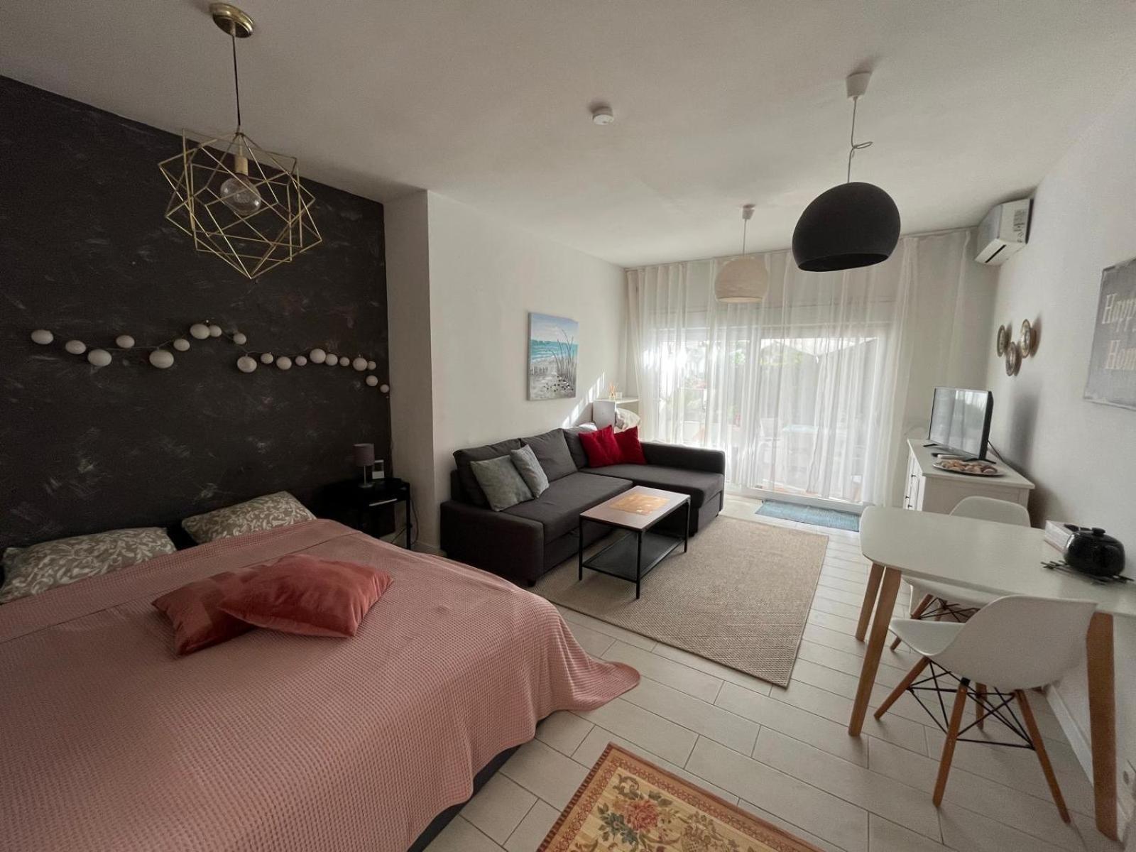 "Los Rosales Apartment, 500M To The Beach" Ситио-де-Калаонда Экстерьер фото