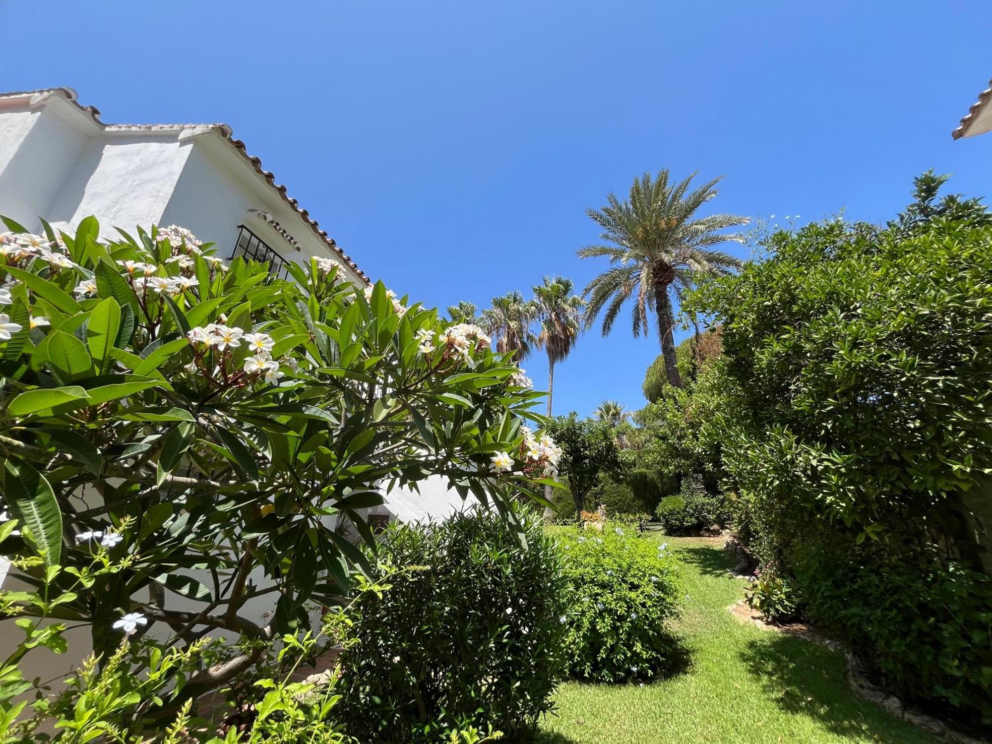 "Los Rosales Apartment, 500M To The Beach" Ситио-де-Калаонда Экстерьер фото