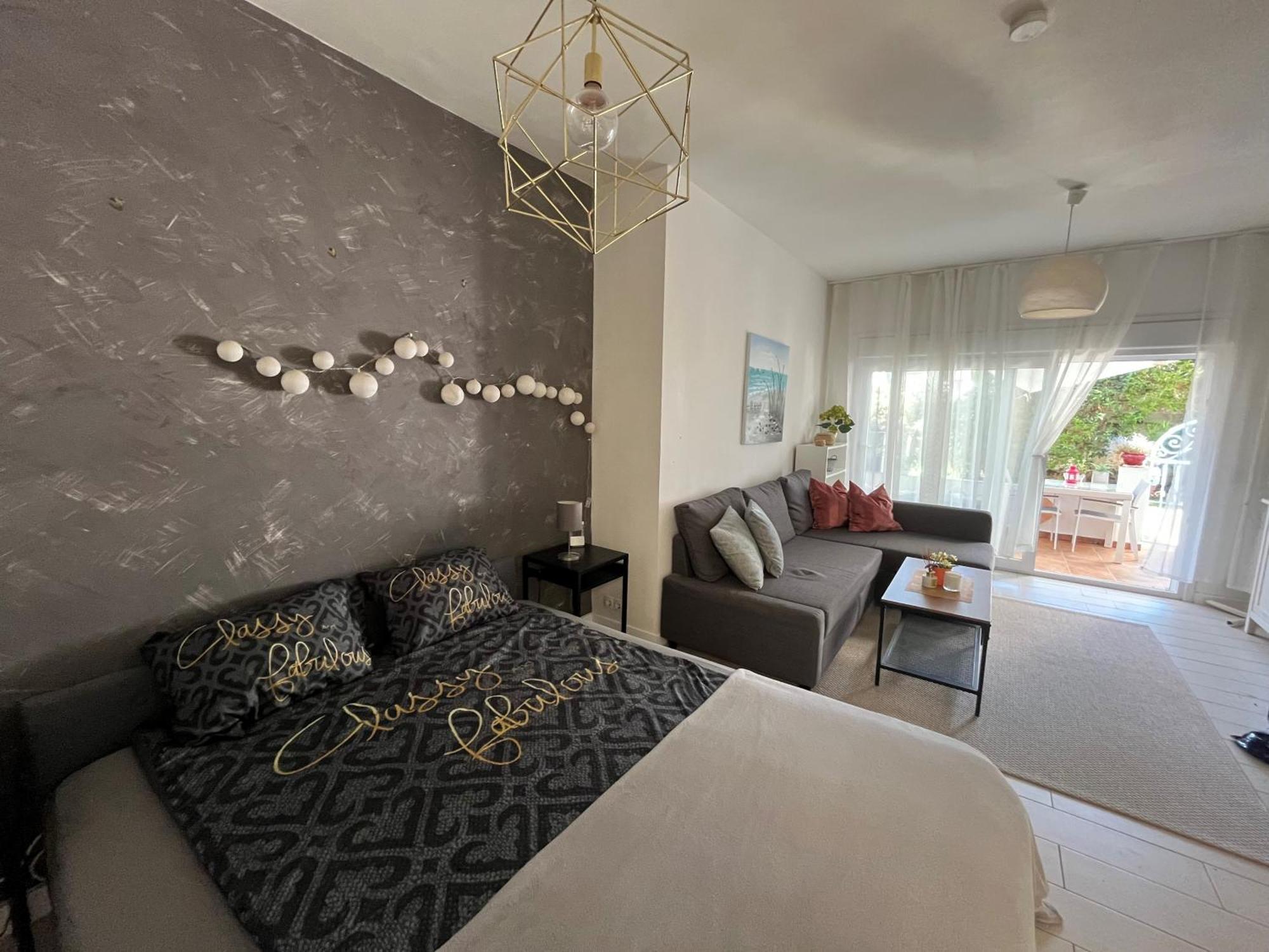 "Los Rosales Apartment, 500M To The Beach" Ситио-де-Калаонда Экстерьер фото